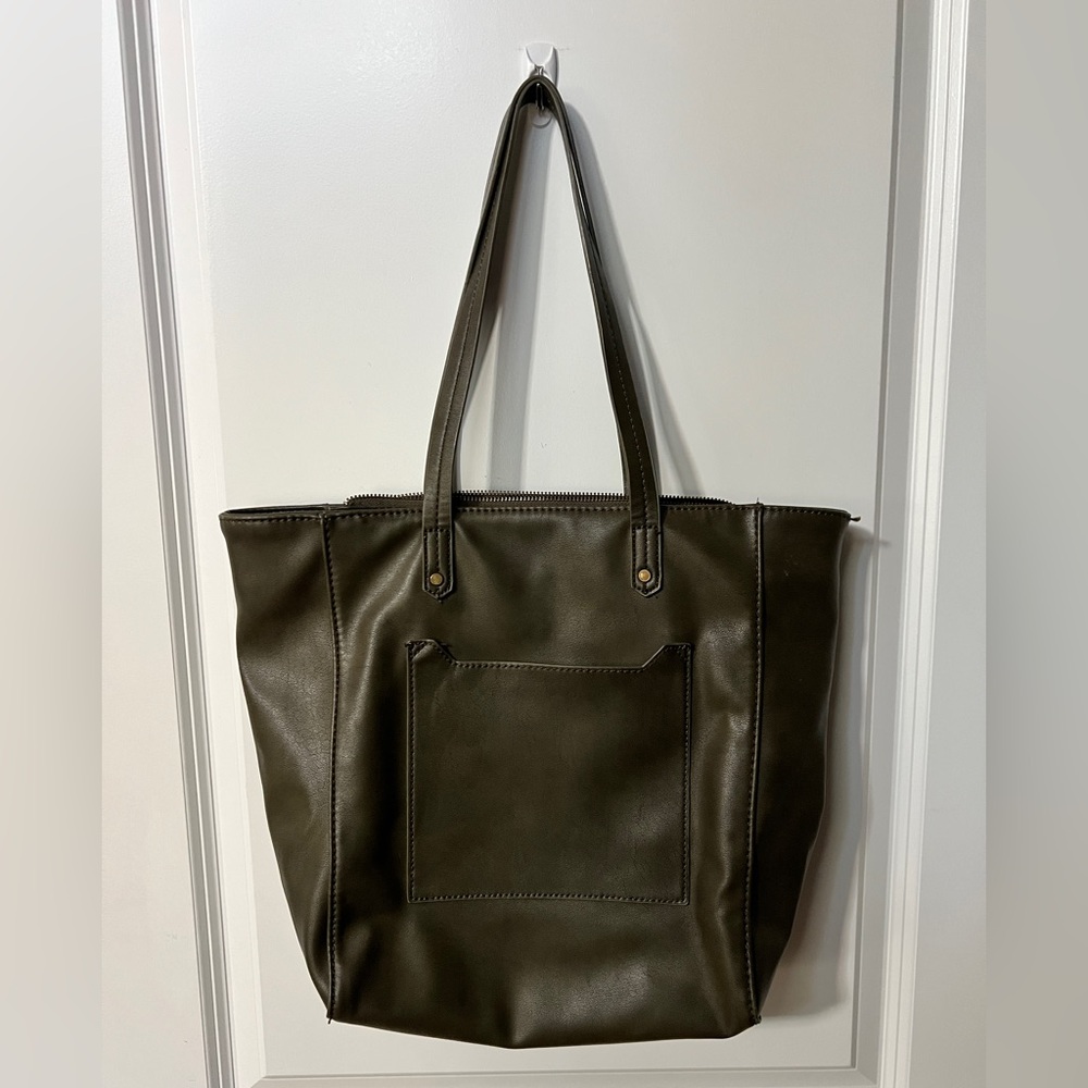 Green Universal Thread Tote Purse - image 1